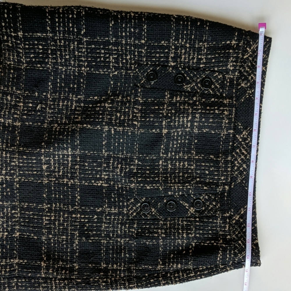 Plaid mini skirt- petite - Picture 5 of 5